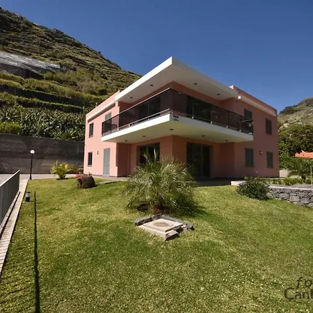 Pink House - Tabua Villa Ribeira Brava Exterior photo