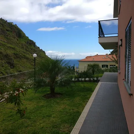 Pink House - Tabua Villa Ribeira Brava Exterior photo