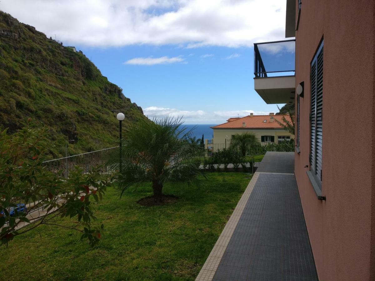 Pink House - Tabua *